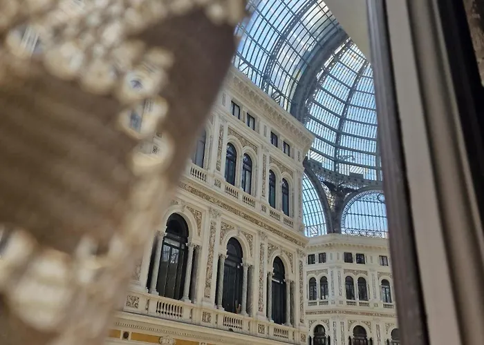 Suite Galleria Umberto I Naples